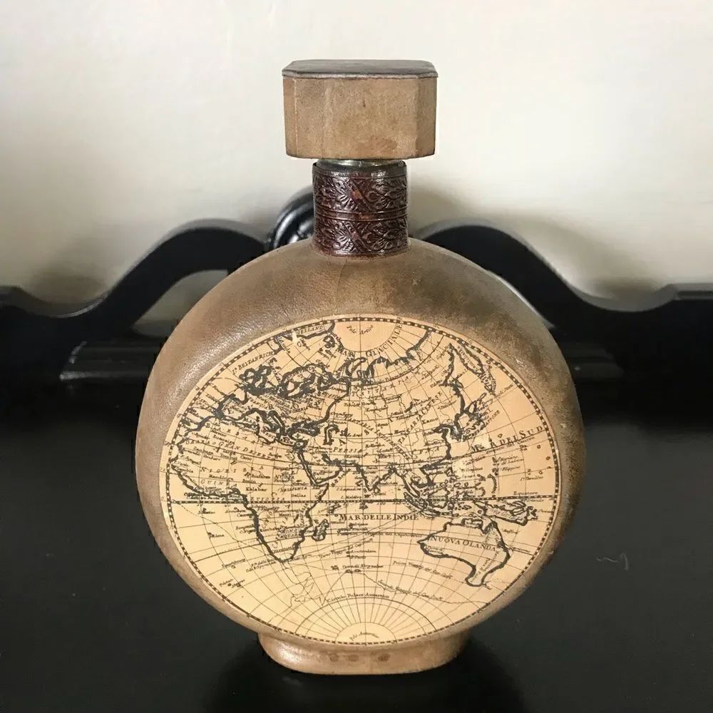 VTG Glass Bottle in Leather Case - Map Design Made in Italy